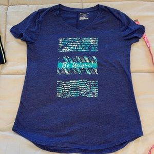 Tek Gear workout shirt size Small